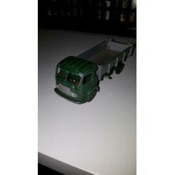 Oude Dinky Toy 33 Simca Cargo Van