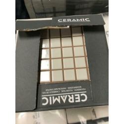 Mozaiektegel 2.5x2.5 op tegel 20x20 beige prijs per m2