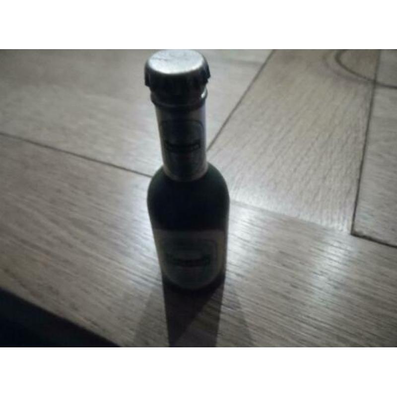 Aansteker. Heineken fles