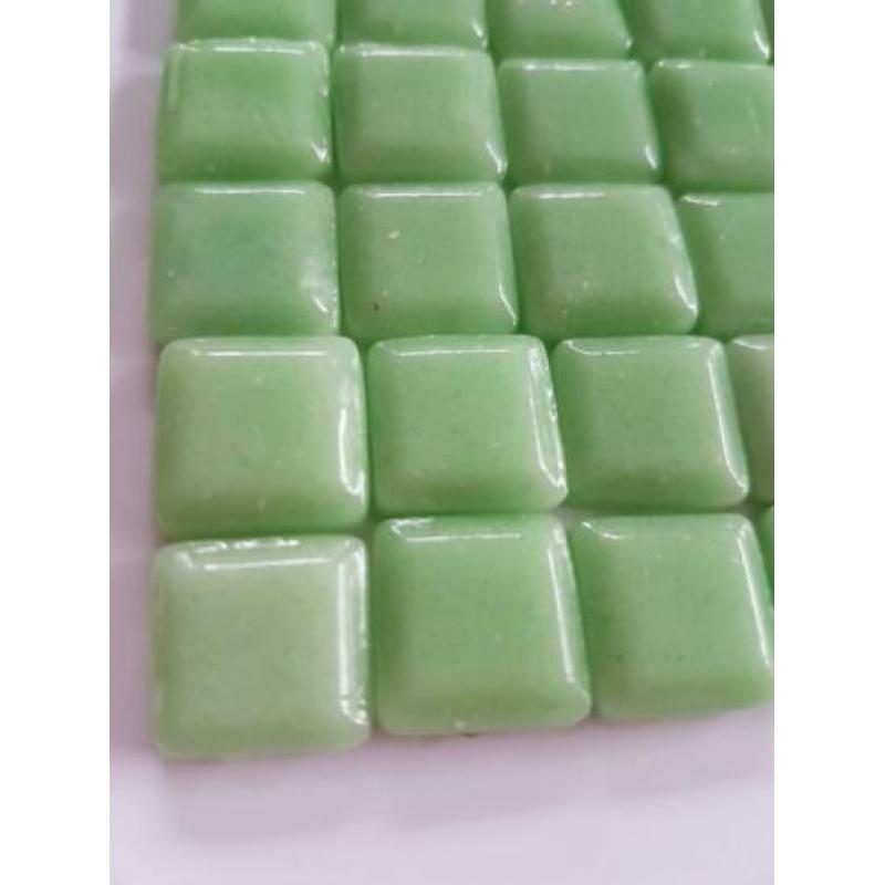 Mozaieksteentjes glasmozaiek mintgroen 15x15 mm 1.5x1.5 cm