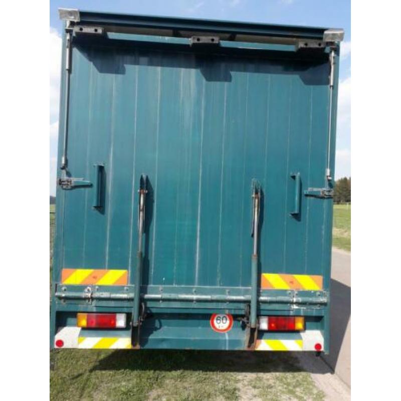 Laadbrug voor vrachtwagen