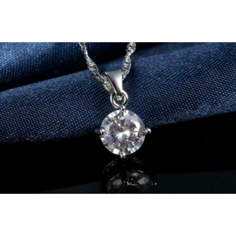 Ronde zirkonen 925 sterling zilveren set