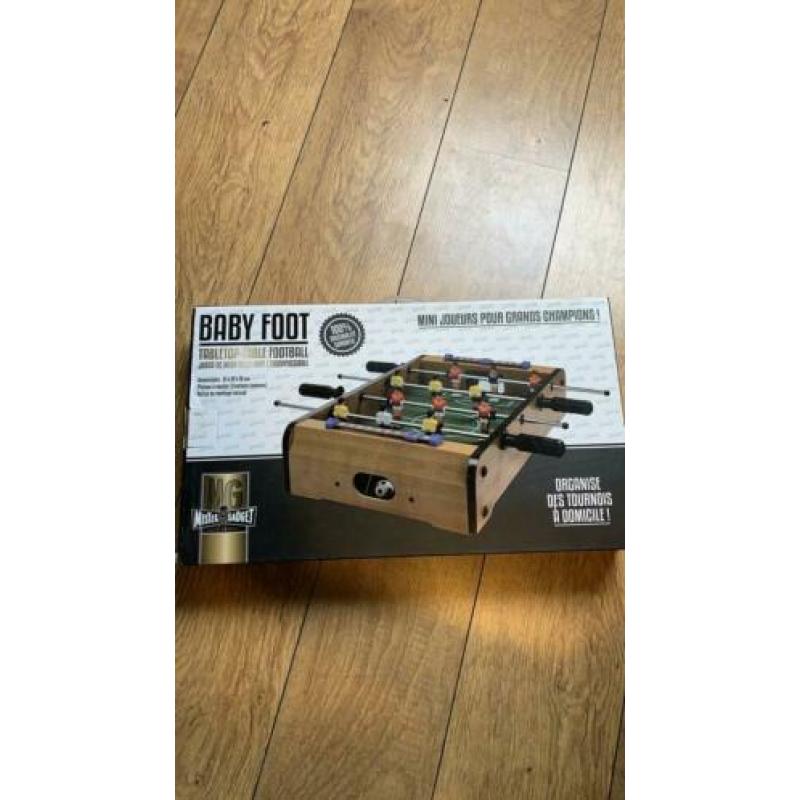 Mini tafelvoetbalspel