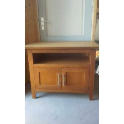 Eiken salontafel en tv meubel