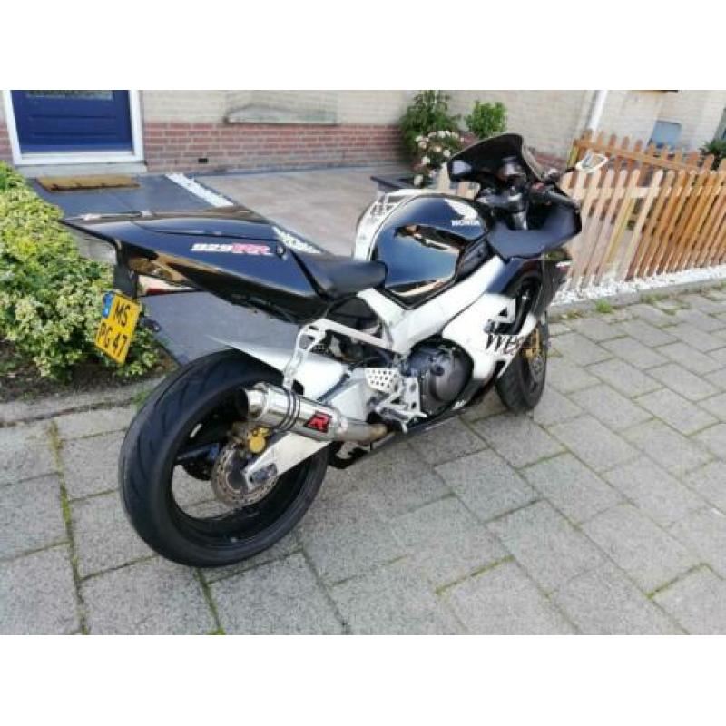 Honda CBR900RR bwj. 2001