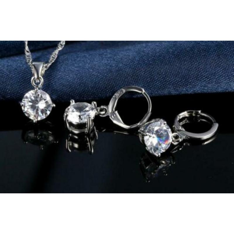 Ronde zirkonen 925 sterling zilveren set