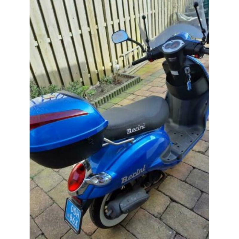 Berini snorscooter met 571 km