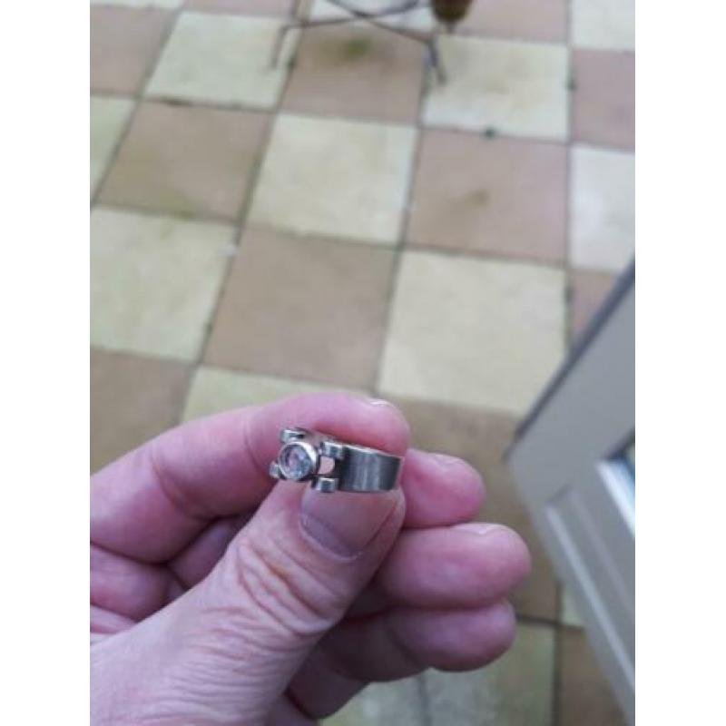 mooie oude zilveren ring met kristal