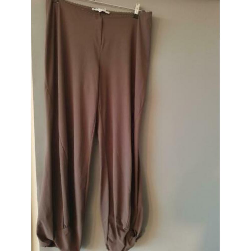 Sun light travelstof Ibiza festival broek nude maat 40