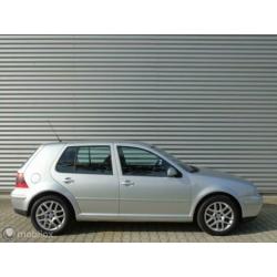 Volkswagen Golf IV 2.3 V5 Highline *AUTOMAAT DEFECT!