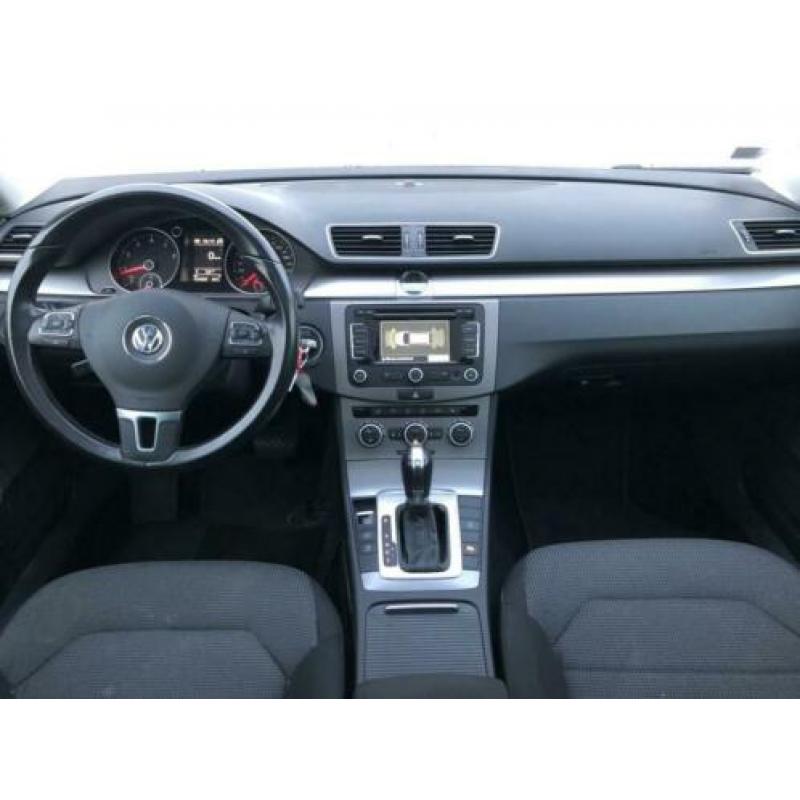 Volkswagen Passat Variant 1.4 TSI Comfort Executive Line Blu