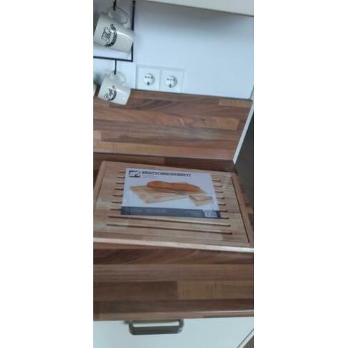 Nieuw!!! broodplank met kruimel opvang
