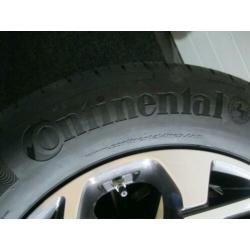 NIEUW Orig. Kia Sportage 17 inch velgen zomerbanden tpms