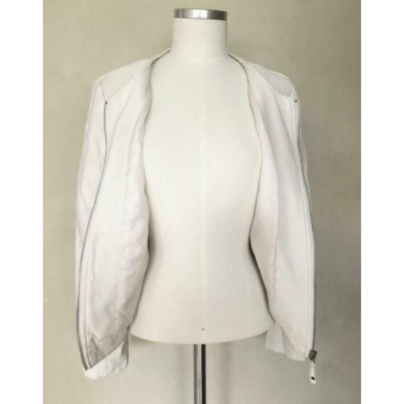 EXPRESSO, mooi jasje van offwhite imitatieleer, mt 42