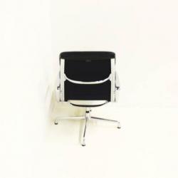 Vitra EA 216 Design Fauteuils, Leren Fauteuils, Nieuwstaat
