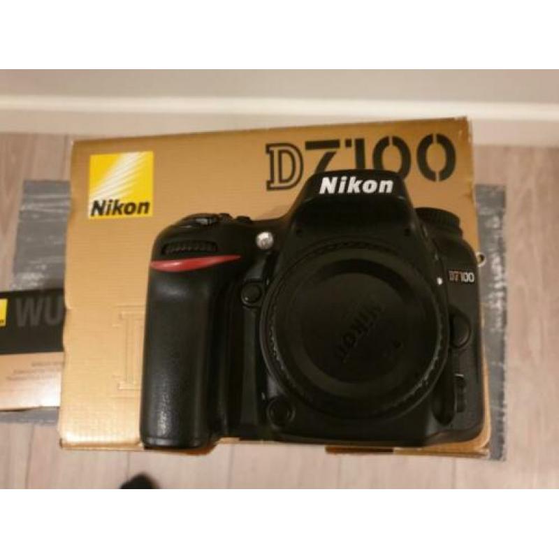 Nikon D7100
