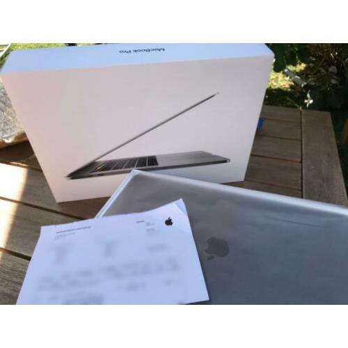 Macbook pro 15inch 500GB 4GB Videokaart