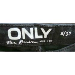 Only zwarte denim jeans met ritsjes maat 32 W26