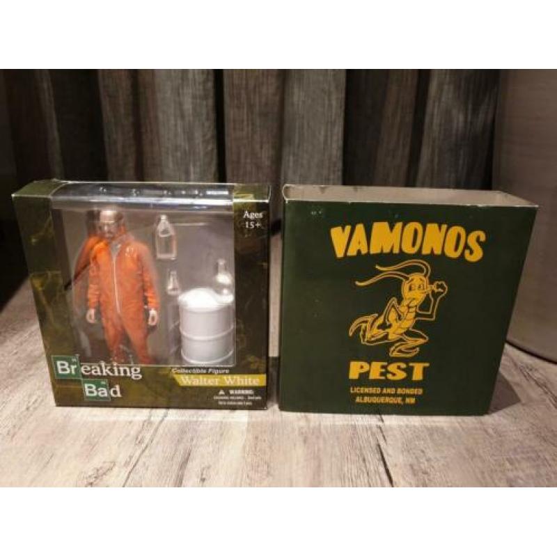 Mezco Toyz Breaking Bad "Walter White" (Vomonos PEST) (2013)
