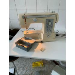 Naaimachine Vendomatic