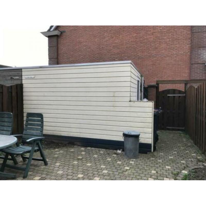 Hardhouten schuttingdelen