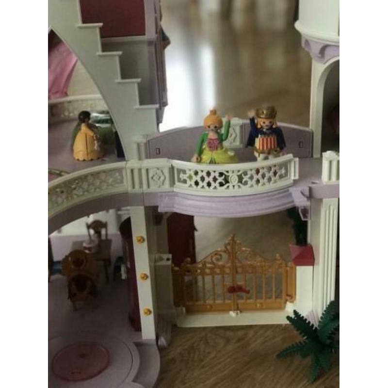 Play mobile sprookjes kasteel