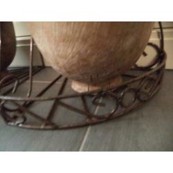 BROCANTE 2 Metalen steunen voor planten of als boekensteun