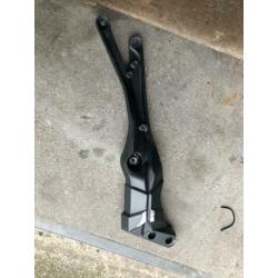 Kawasaki z800 engine bracket / engine mount / subframe