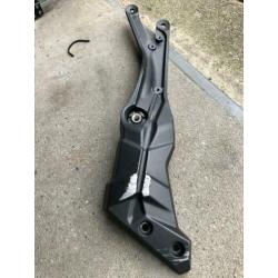 Kawasaki z800 engine bracket / engine mount / subframe