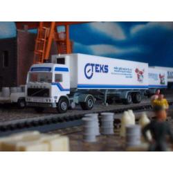 Volvo F12 Globetrotter trekker/oplegger Teks- Albedo