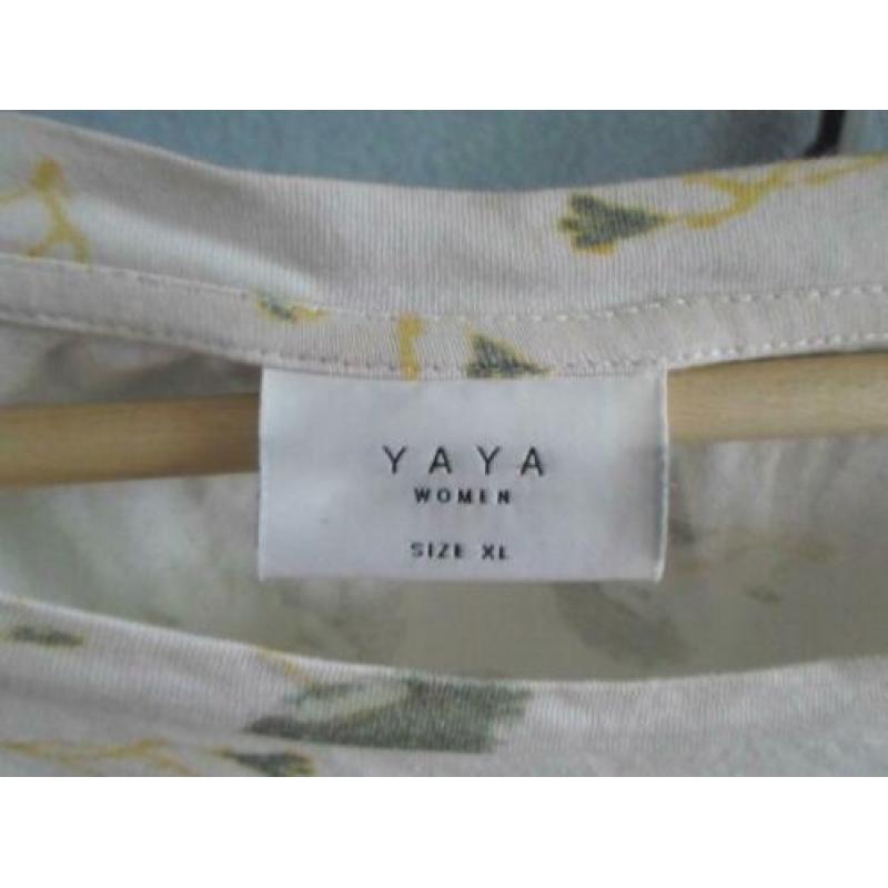 T-shirt Yaya woman maat XL