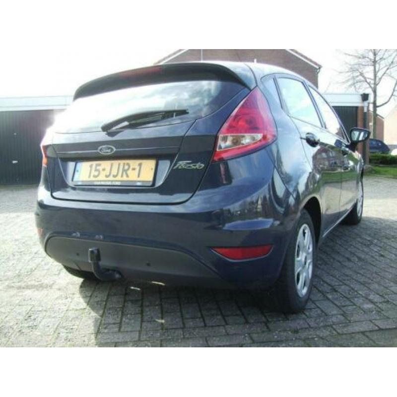 TeKoop MooieFord Fiesta 1.25 60KW 5DR 2009 nieuw model