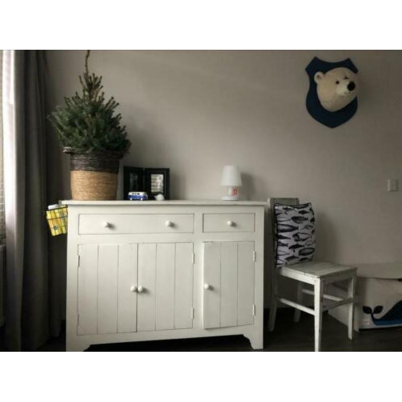 Old basic commode vintage
