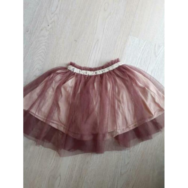 Zara rokje maat 104 zgan