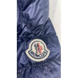originele moncler jas in top staat nieuwprijs €580,- maat 0