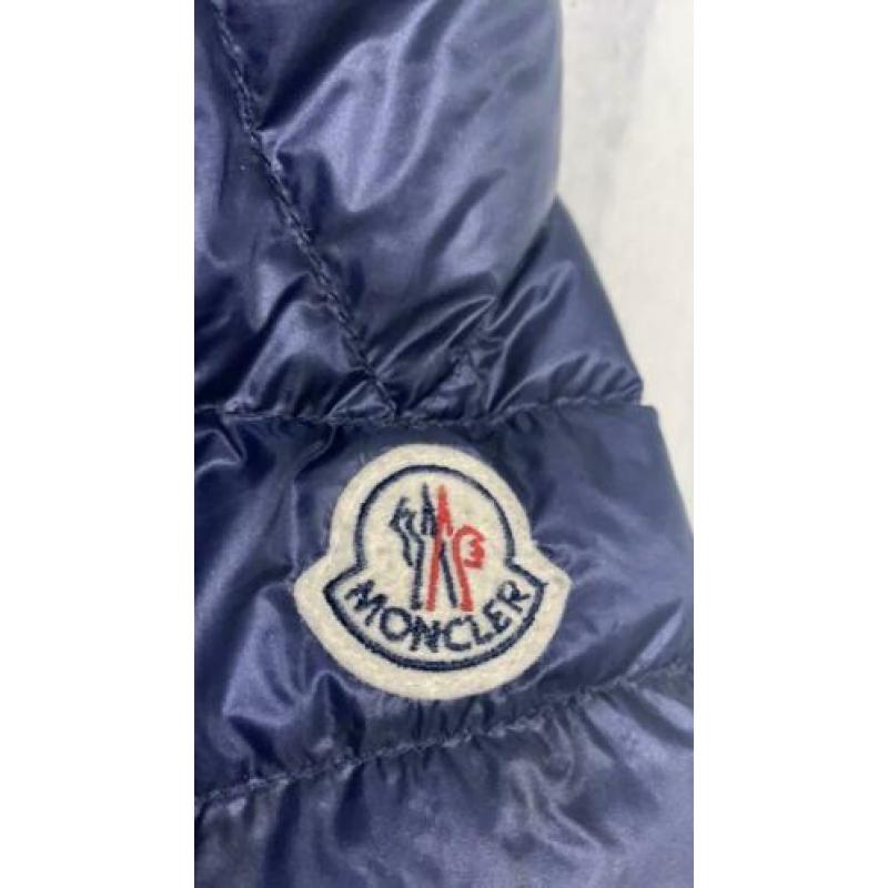 originele moncler jas in top staat nieuwprijs €580,- maat 0