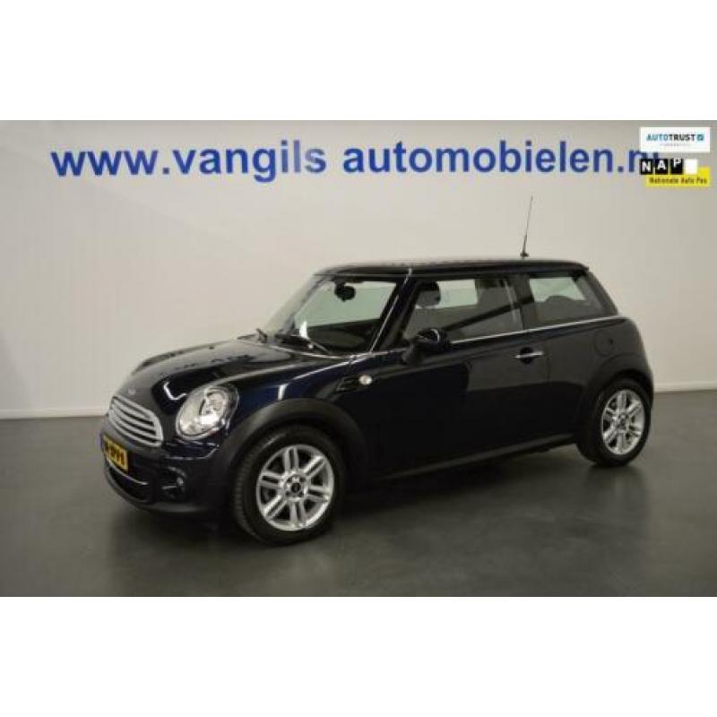 Mini Mini 1.6 Cooper D Business Line Navigatie