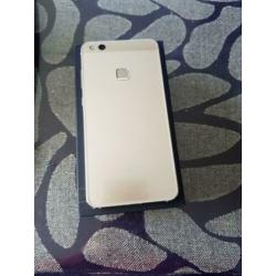 Mooie Huawei P10 Lite.Geen schade, geen krassen.l