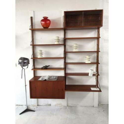 Poul Cadovius by Royal System modulair vintage wandsysteem