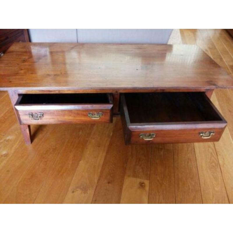 Erg mooie teakhouten salontafel van topkwaliteit