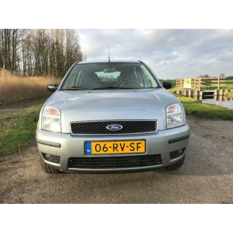 FORD Fusion 1.4 16V Ghia | Airco | Voorruit verwarming | Rij