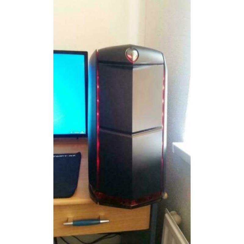 Game pc - Alienware Aurora / i7-2600 / XFX Radeon HD 6970