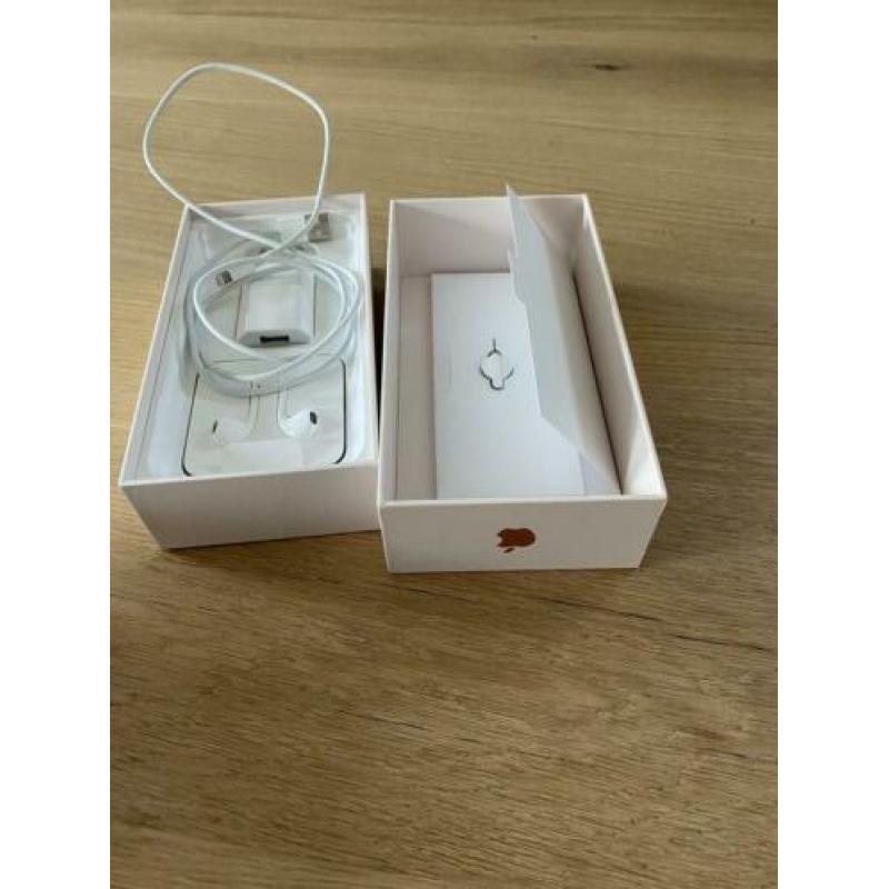 Iphone 8 plus 64 gb (geen krassen)