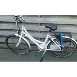 Witte damesfiets 28 inch zie omschrijving