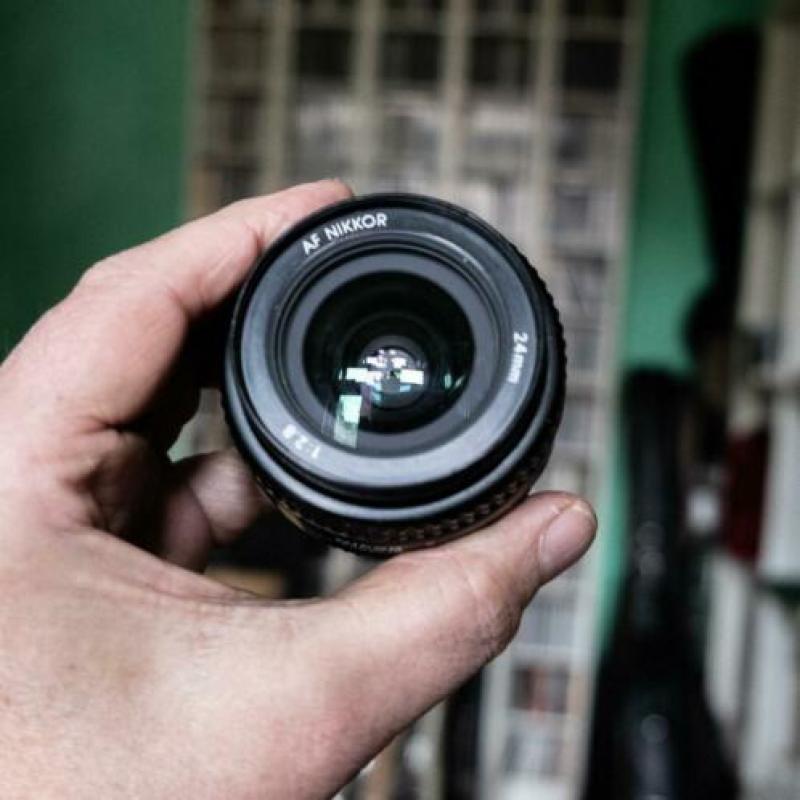 Nikkon 24 F2.8 AF + CPL Filter
