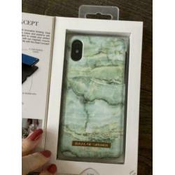 Licht groen marble iDeal of Sweden cover iPhone X / XS