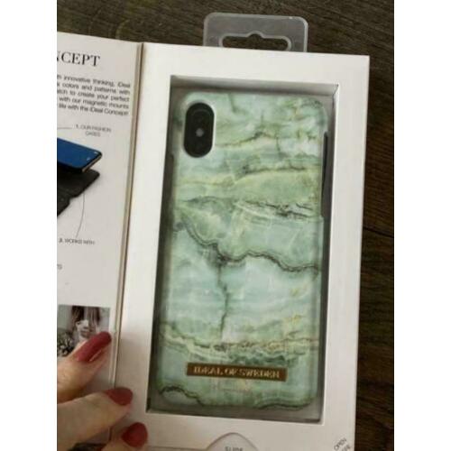 Licht groen marble iDeal of Sweden cover iPhone X / XS