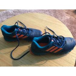 Hockeyschoenen mt 34