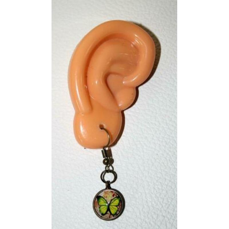 Vlinder oorbellen met clips, haakjes of stekers (4238)