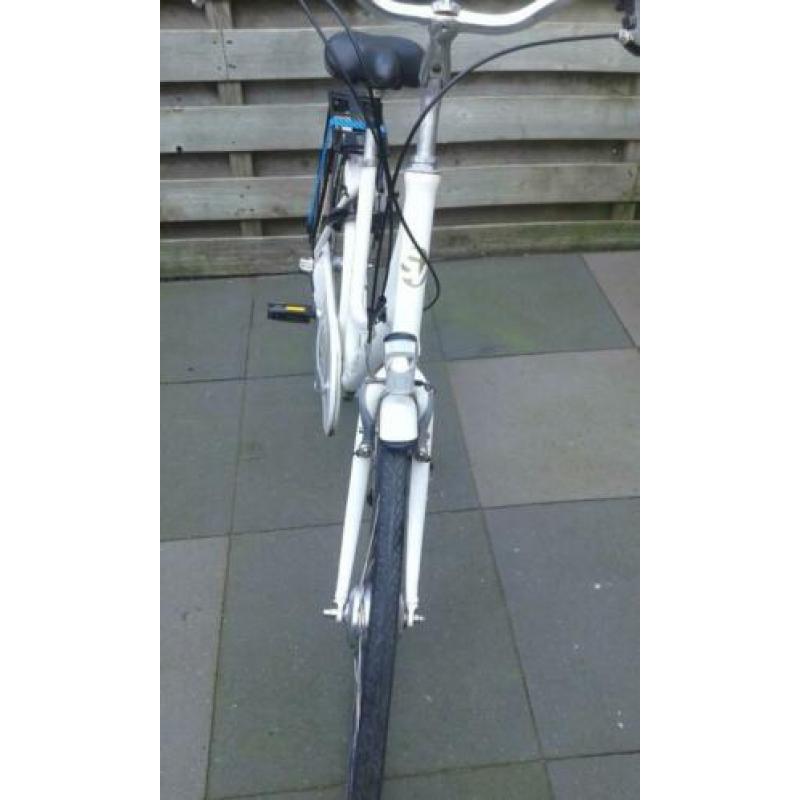 Witte damesfiets 28 inch zie omschrijving